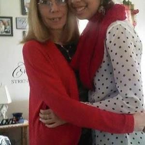 Meet your Posher, Sharon